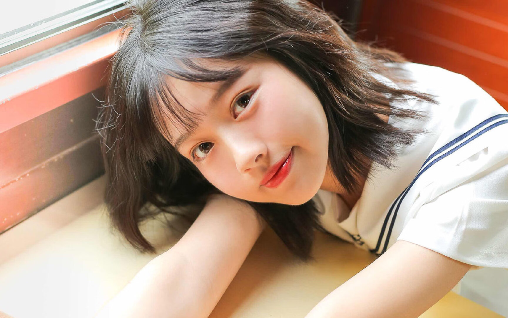 开云官网-谢佩玲稳扎稳打，10米跳台决赛表现抢眼，谢佩佩台湾